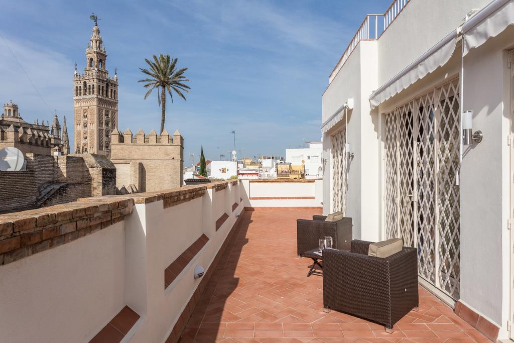 Puerta Principe Luxury Apartments Seville Room photo