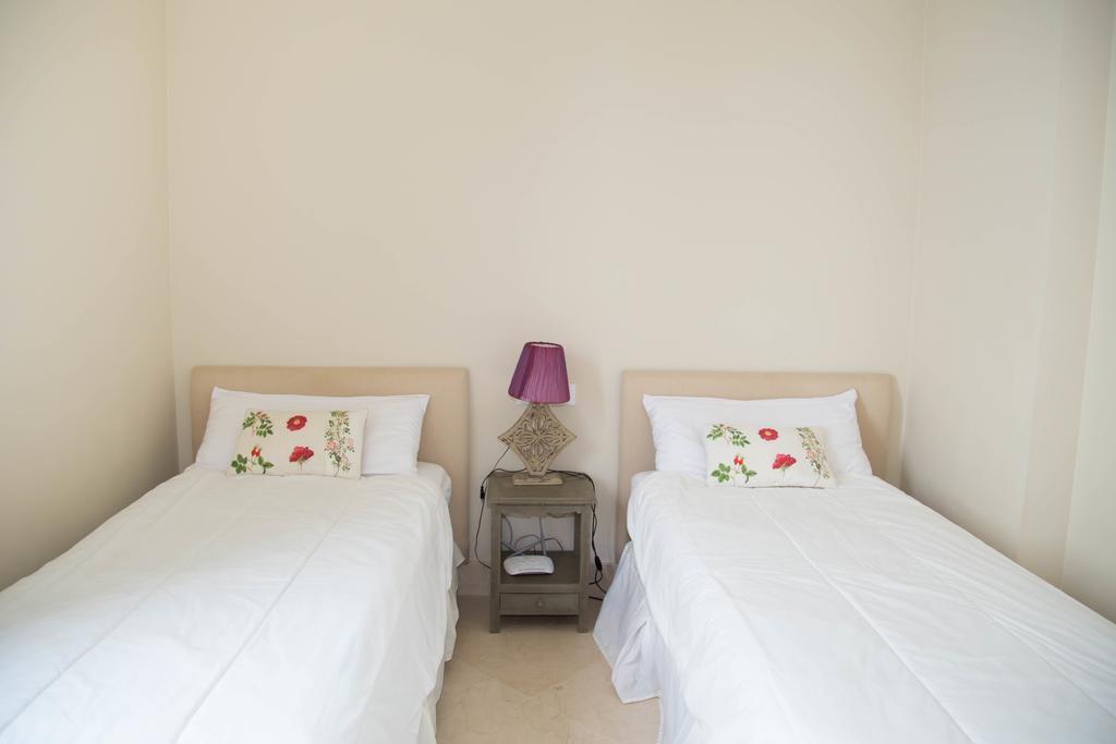Puerta Principe Luxury Apartments Seville Exterior photo