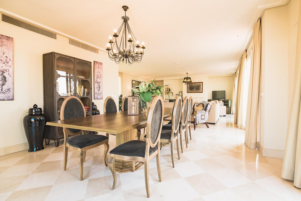 Puerta Principe Luxury Apartments Seville Exterior photo