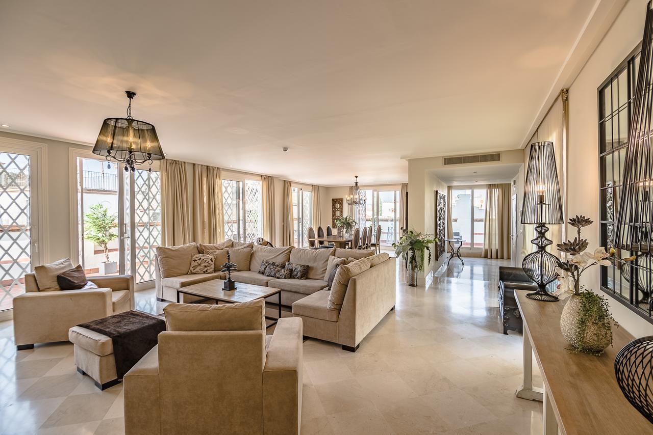 Puerta Principe Luxury Apartments Seville Exterior photo