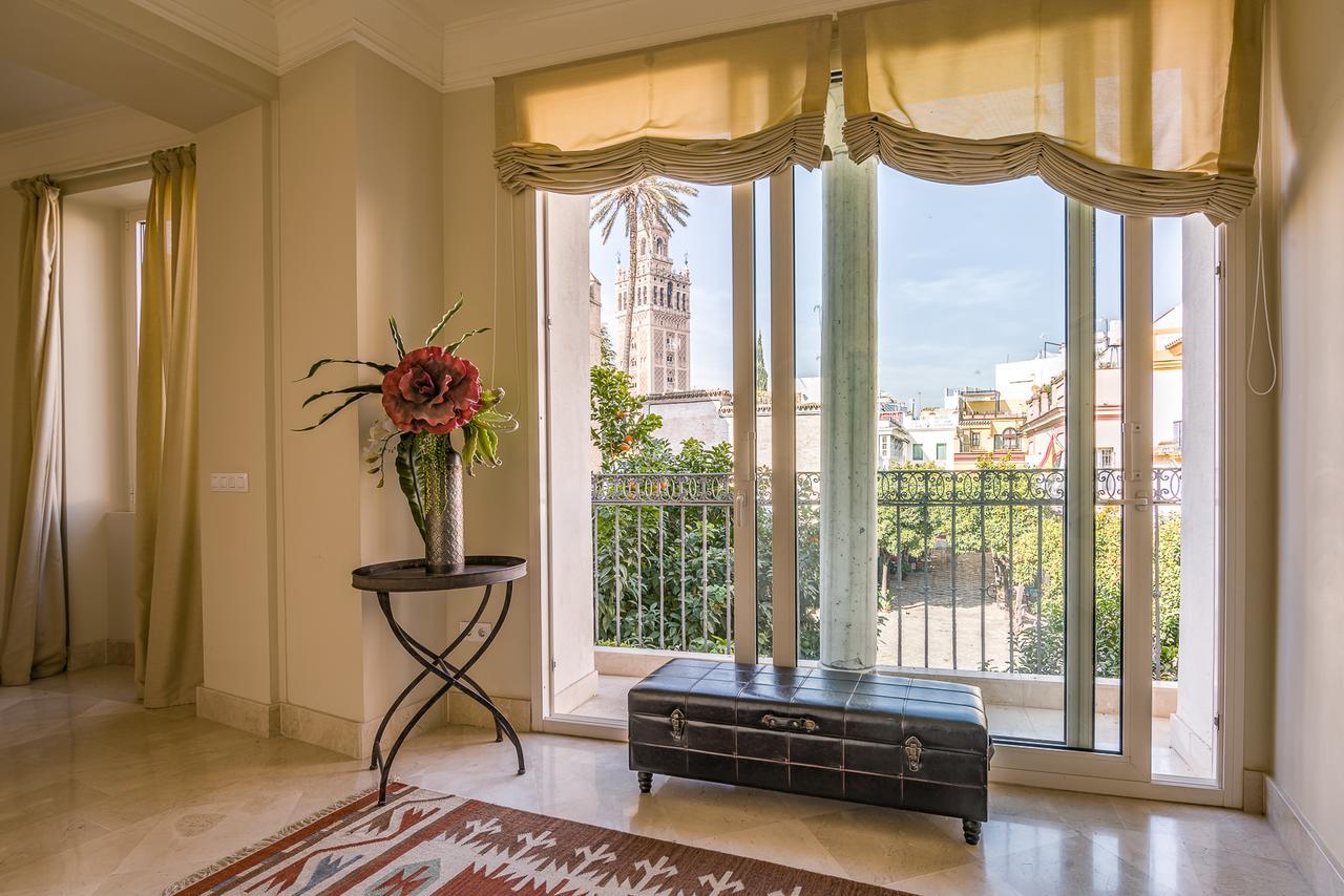 Puerta Principe Luxury Apartments Seville Exterior photo