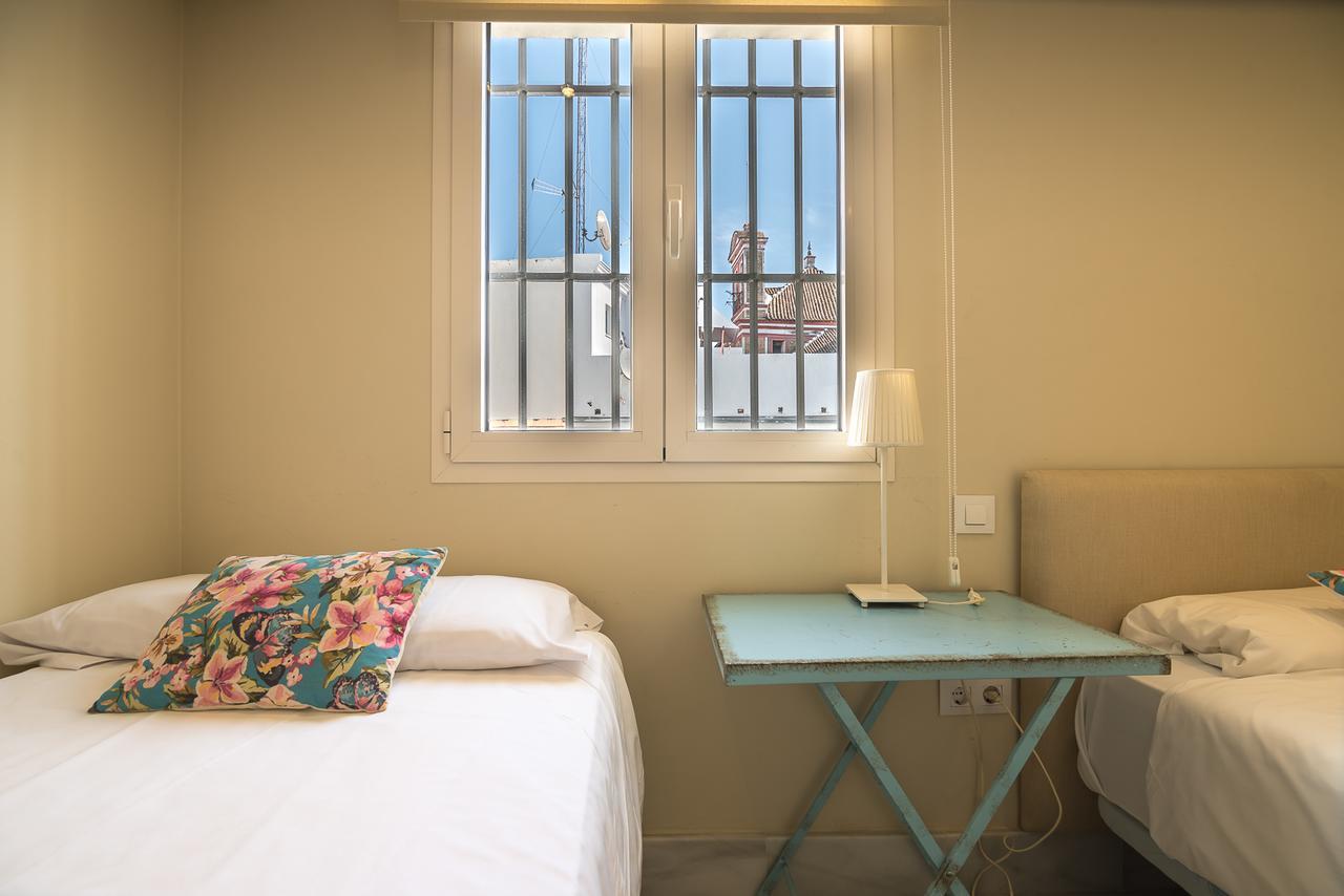 Puerta Principe Luxury Apartments Seville Exterior photo